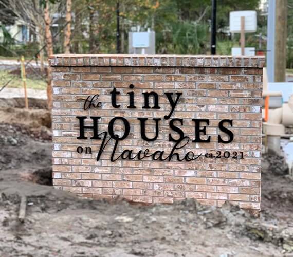 Dimensional Lettering